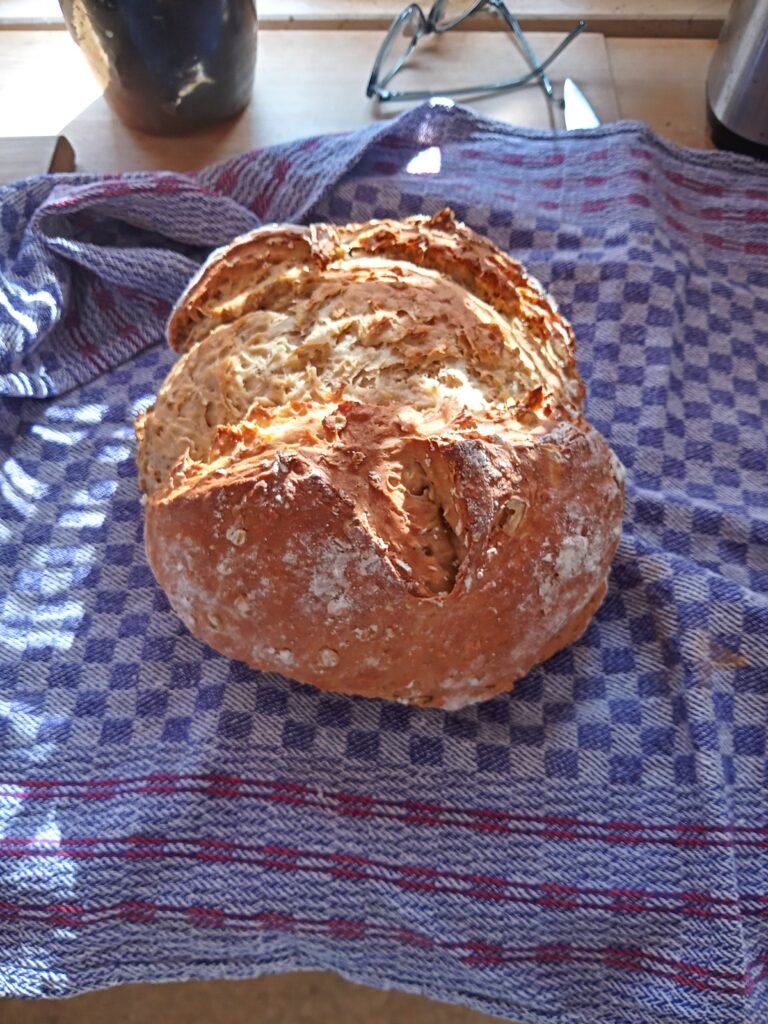 selbst gebackenes Brot